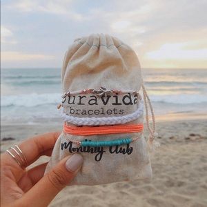 BRAND NEW July 2018 Pura Vida monthly pack